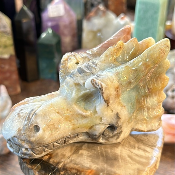 Caribbean Calcite Crystal Dragons Head Carving! - Picture 11 of 11